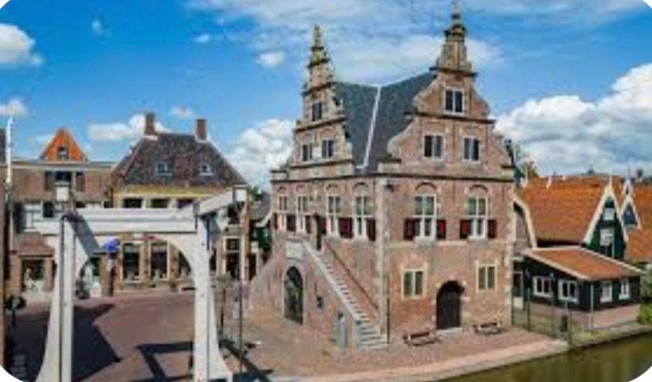 Huisje Finn, Met Grote Tuin En Veel Privacy Dirkshorn Kültér fotó